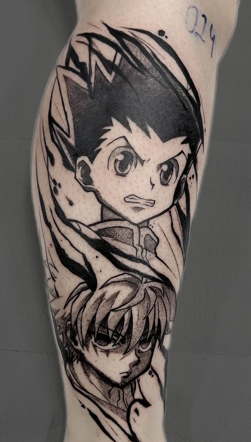 Tatuagem de Gon e Killua (Hunter x Hunter) em blackwork, lateral da panturrilha, uma sessão